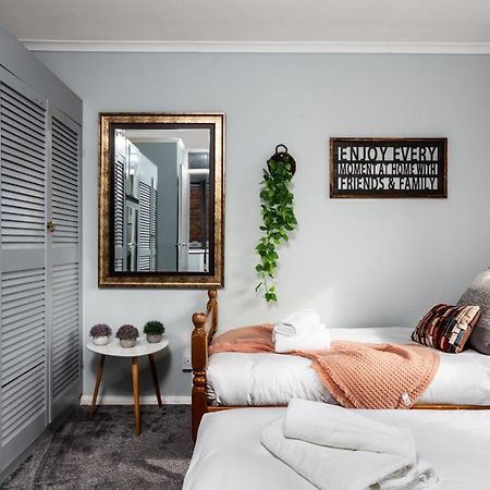 Perfect For Contractors - Canterbury - Free Parking - Ultra Wifi Luaran gambar