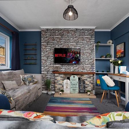 Perfect For Contractors - Canterbury - Free Parking - Ultra Wifi Luaran gambar