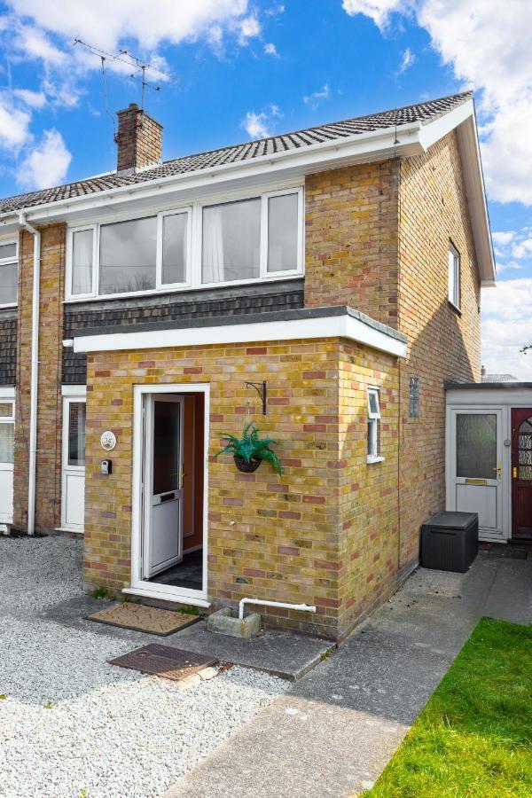 Perfect For Contractors - Canterbury - Free Parking - Ultra Wifi Luaran gambar