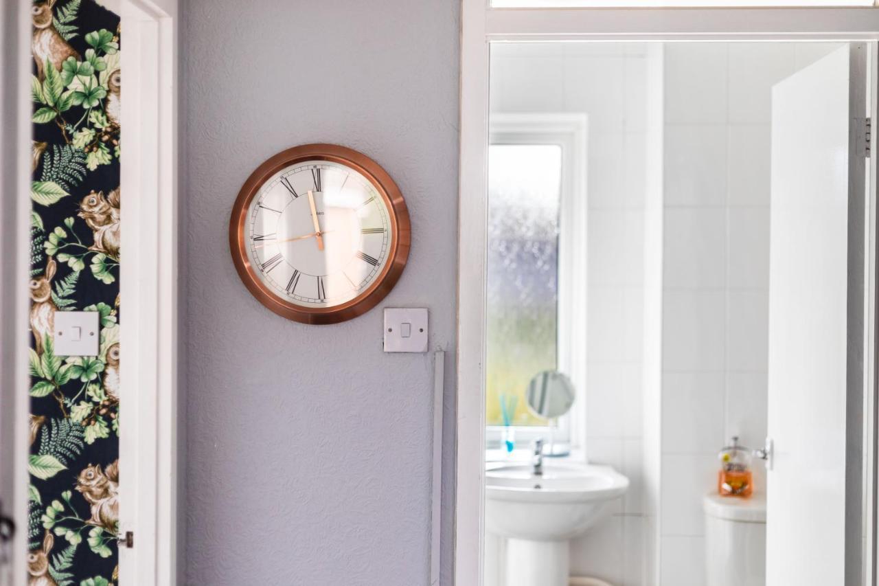 Perfect For Contractors - Canterbury - Free Parking - Ultra Wifi Luaran gambar