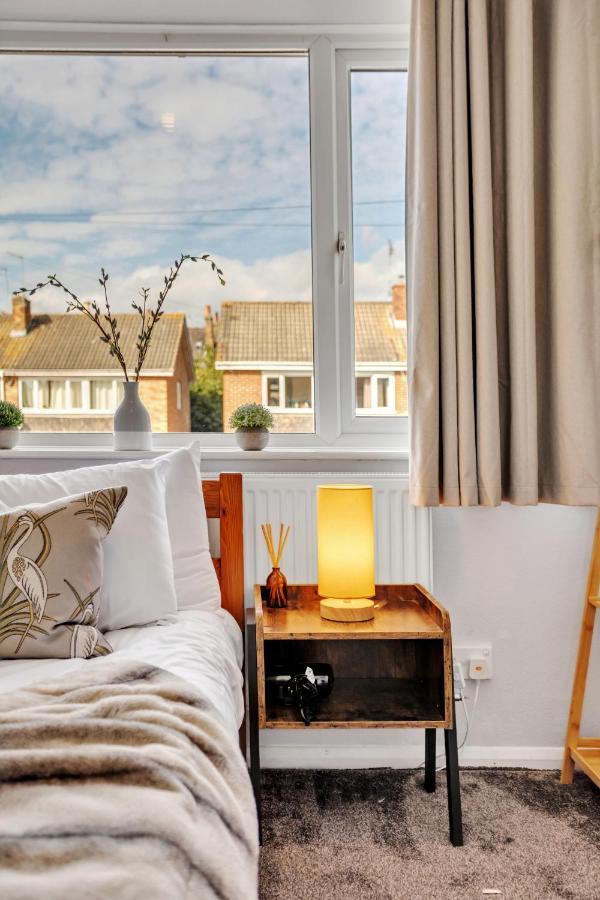 Perfect For Contractors - Canterbury - Free Parking - Ultra Wifi Luaran gambar