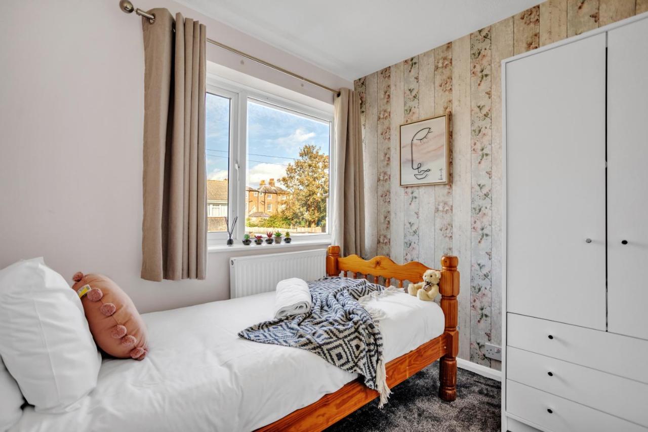 Perfect For Contractors - Canterbury - Free Parking - Ultra Wifi Luaran gambar