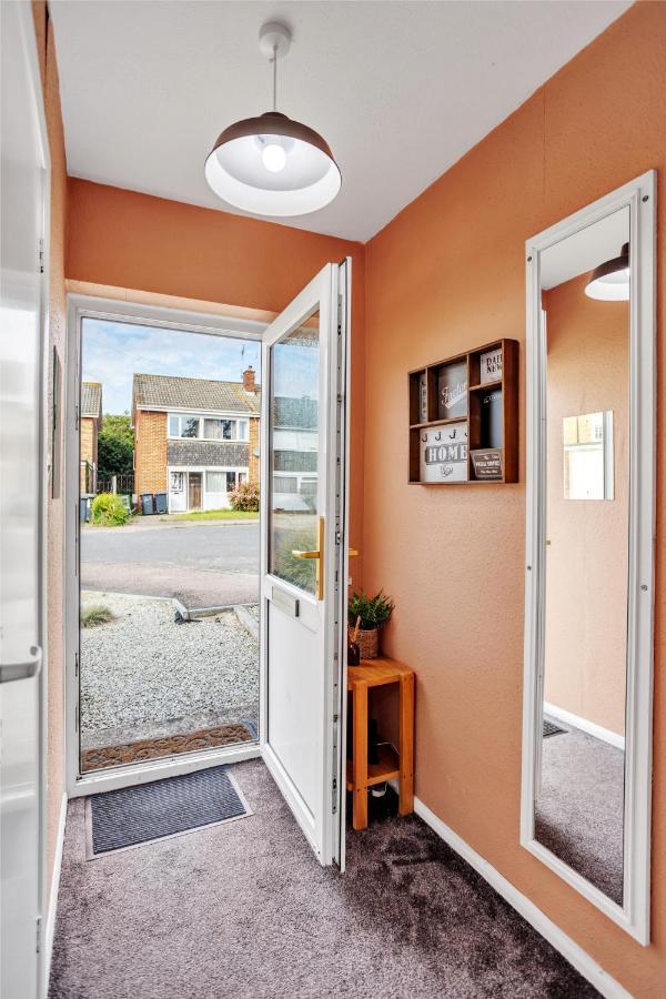 Perfect For Contractors - Canterbury - Free Parking - Ultra Wifi Luaran gambar
