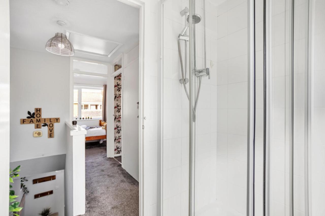 Perfect For Contractors - Canterbury - Free Parking - Ultra Wifi Luaran gambar